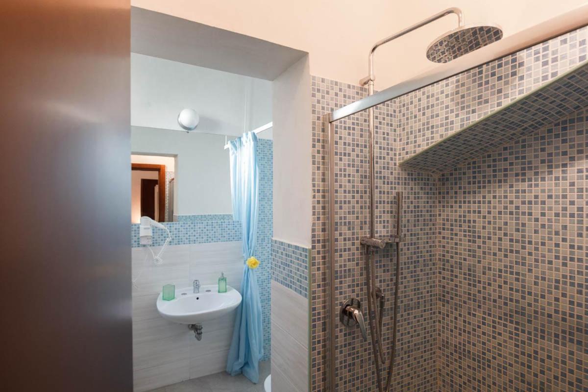 Villa Santa Lucia Сан-Бенедетто-дель-Тронто Экстерьер фото